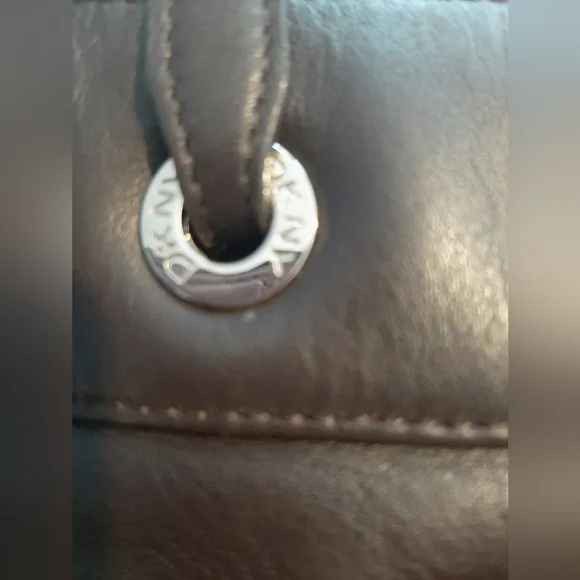 DKNY brown leather tote - Picture 3 of 7